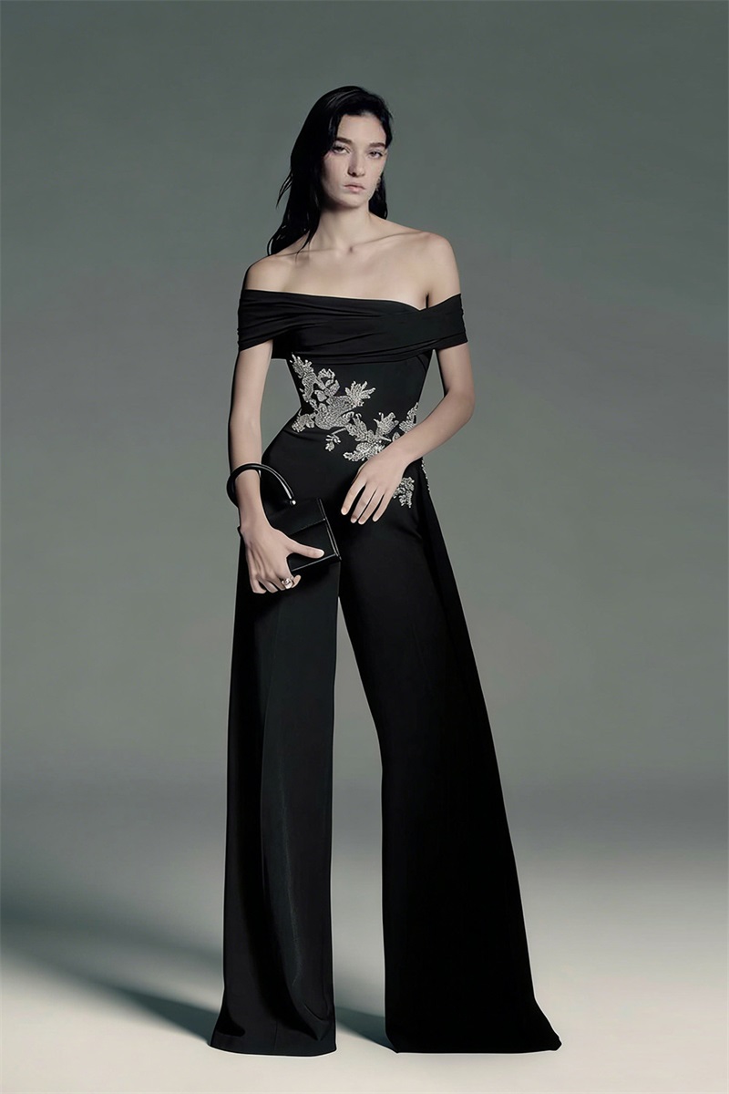 Black Crystals Women Jumpsuit  - Women'S Formal Jumpsuit Evening Wear reseña y precio