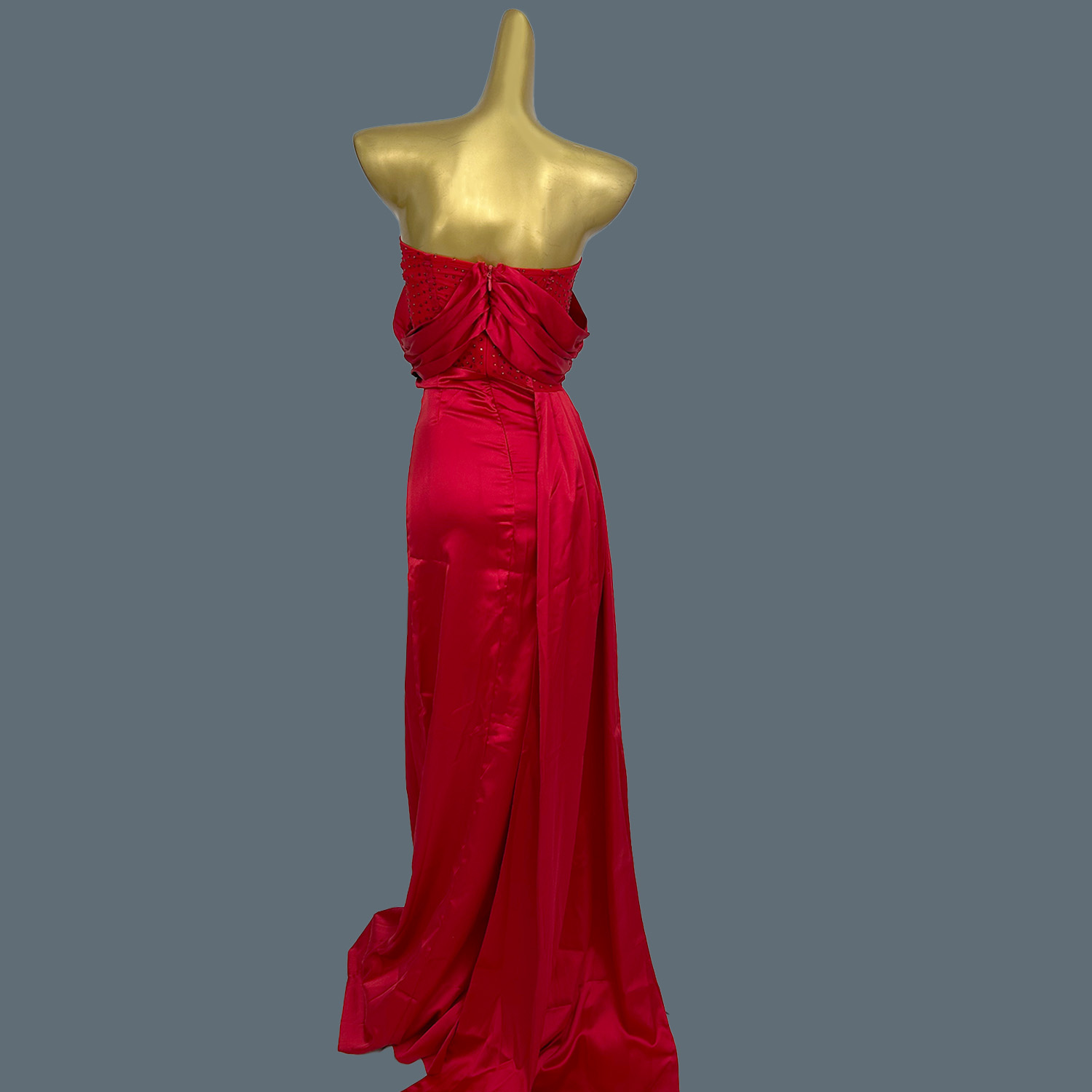Red Silks Satins Floor-length  - Women Formal Wear Photoshoot reseña y precio