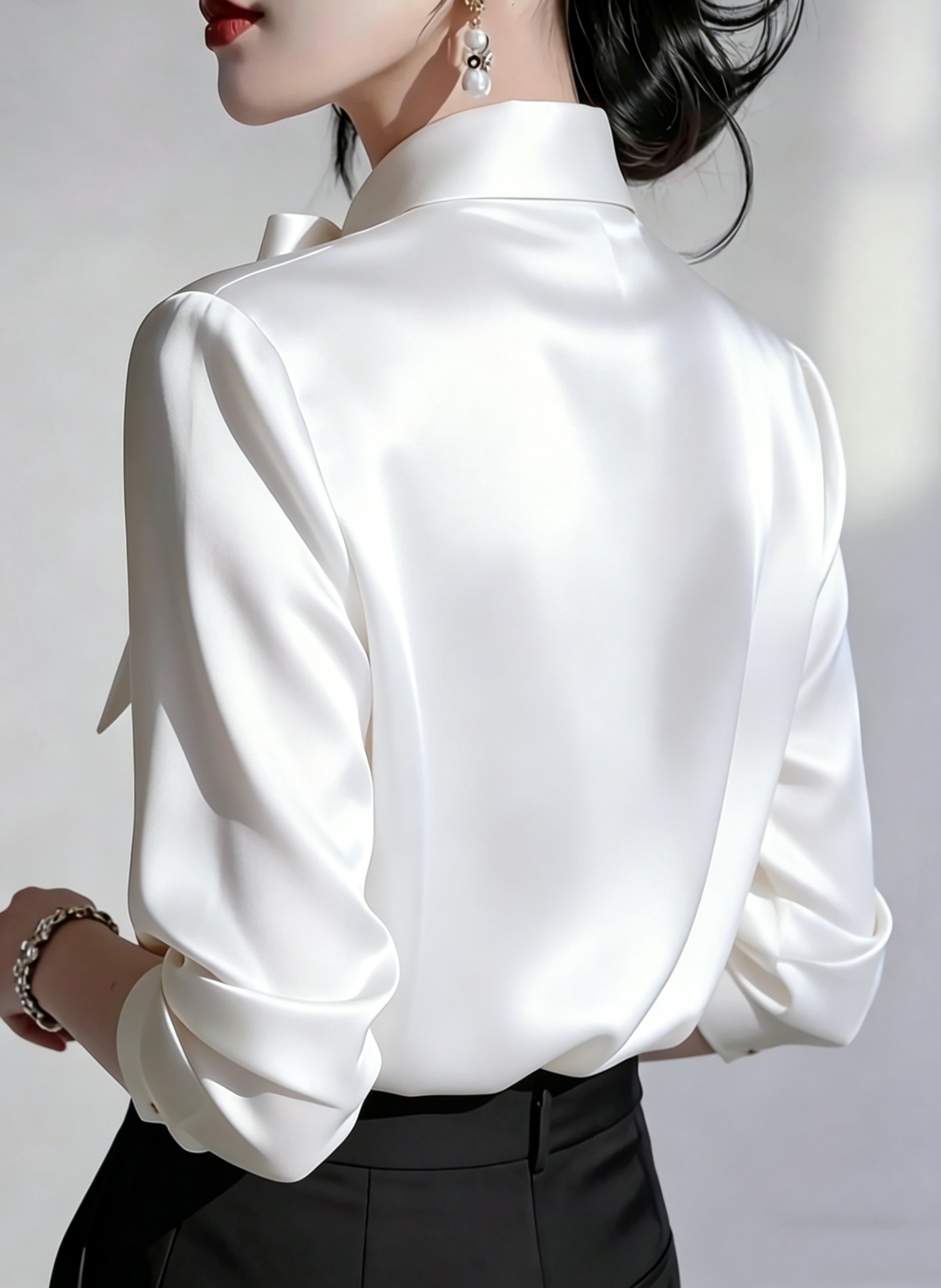 Elegant Satin Blouse With Deta - Women'S Formal Wear Blouse reseña y precio